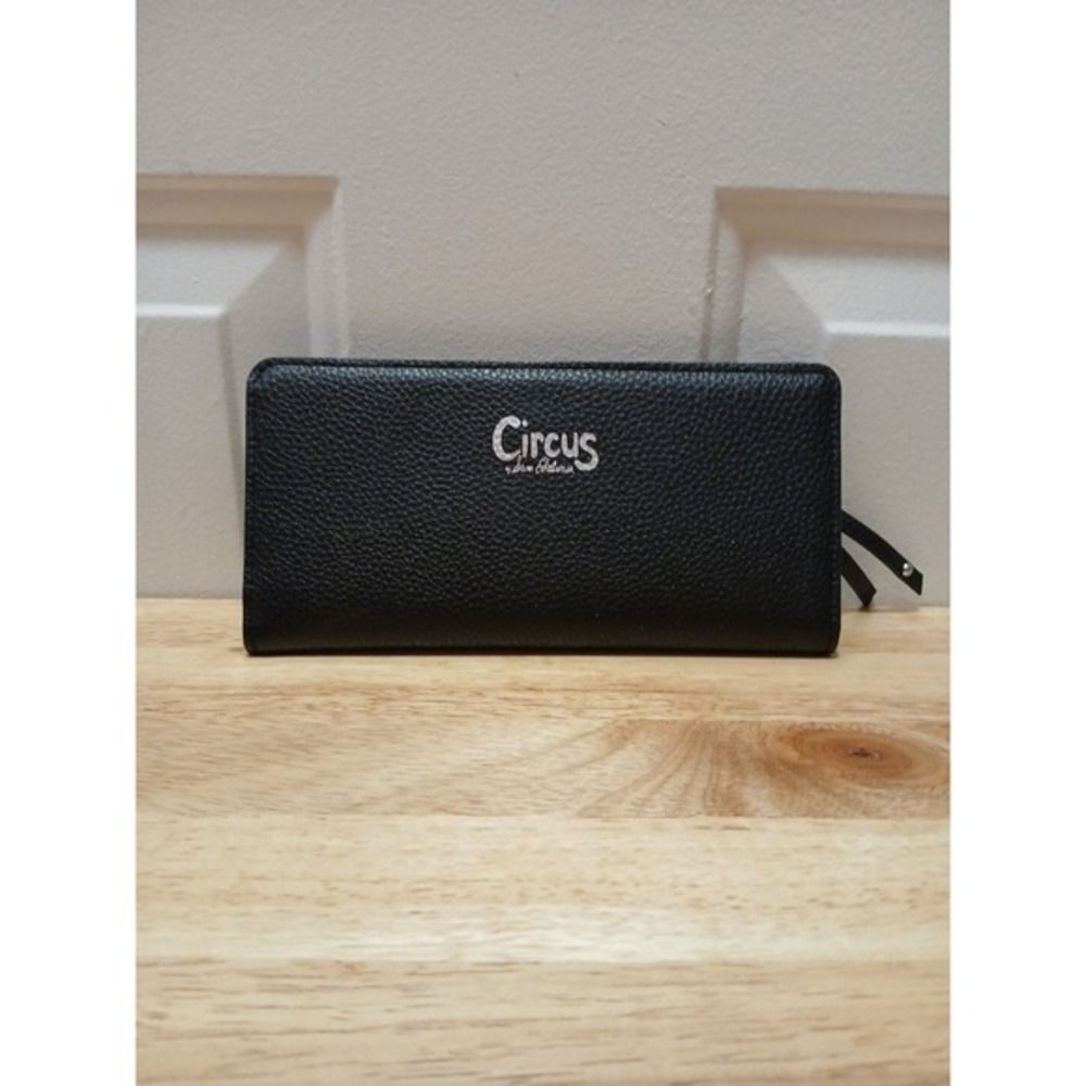 Circus by Sam Edelman Black Slim Bifold Wallet Vegan Leather New NWT 4"x 7.75"